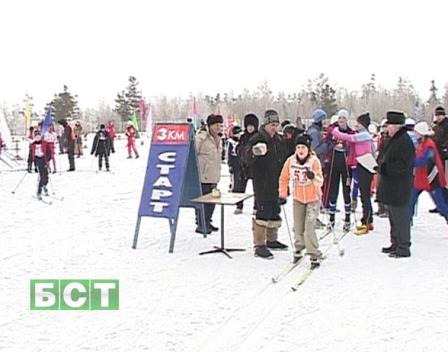 Одни из самых массовых соревнований лыжного сезона сегодня стартовали в Братске