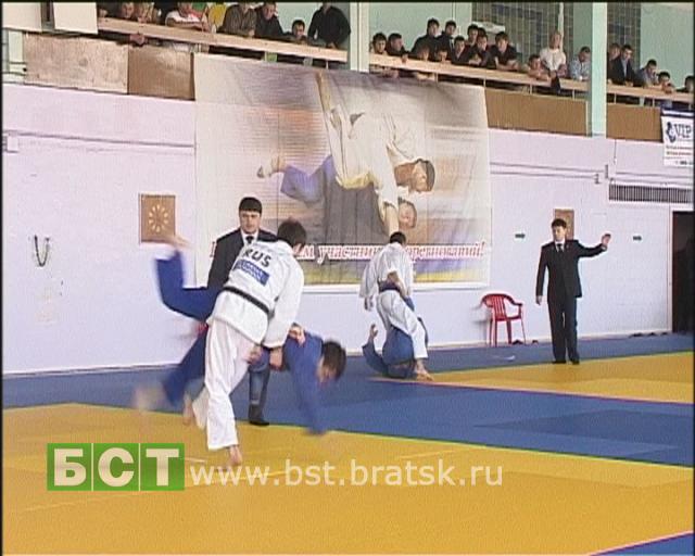 В Братске состоялся Всероссийский турнир по дзюдо