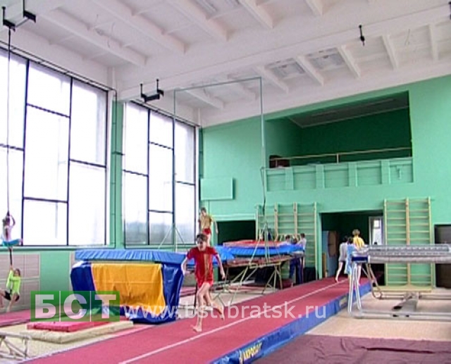 Практически завершен ремонт гимнастического зала в Братске
