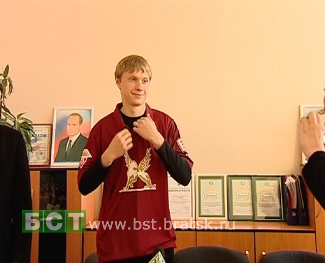 Братчанин Евгений Баляйкин стал чемпионом России по футболу! 