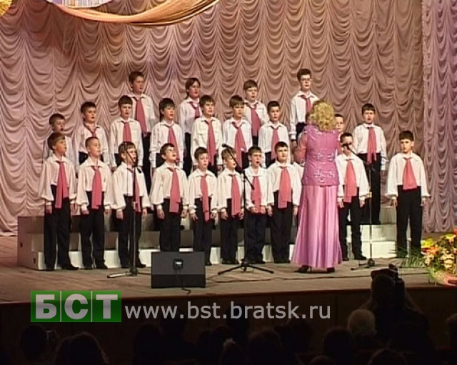 Красочный концерт в честь юбилея состоялся во Дворце Искусств