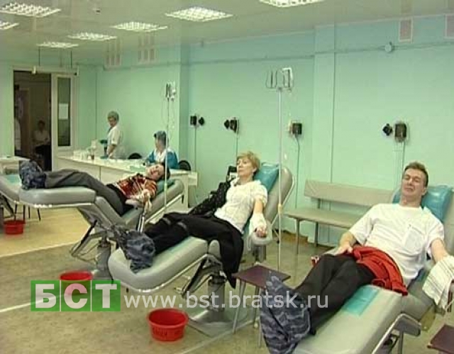 Братчане сдают кровь для пострадавших в Перми
