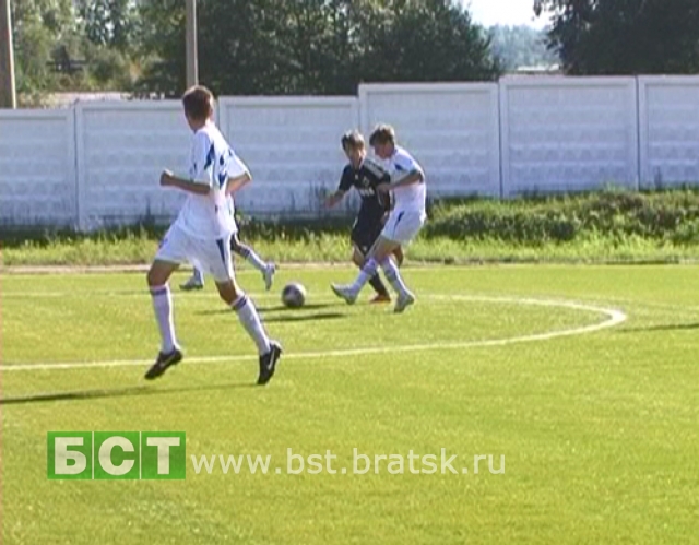 Зональный этап первенства России по футболу среди юношей