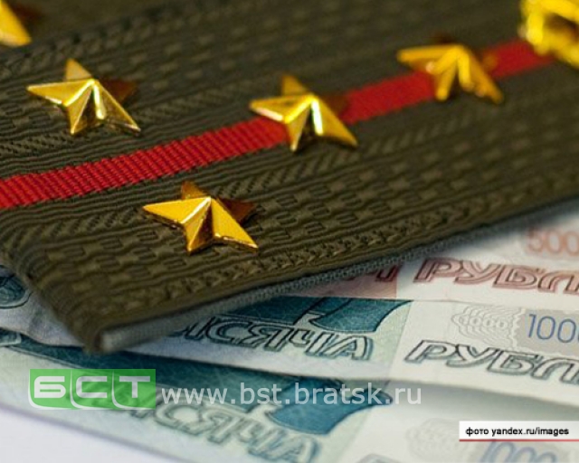 Военные пенсионеры наравне с остальными получат 5 тысяч рублей