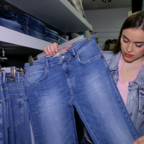 ПРАЗДНИК К НАМ ПРИХОДИТ: День джинсов