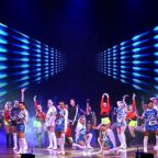 ЛОВИ МОМЕНТ: танцуй с "Акцентом"