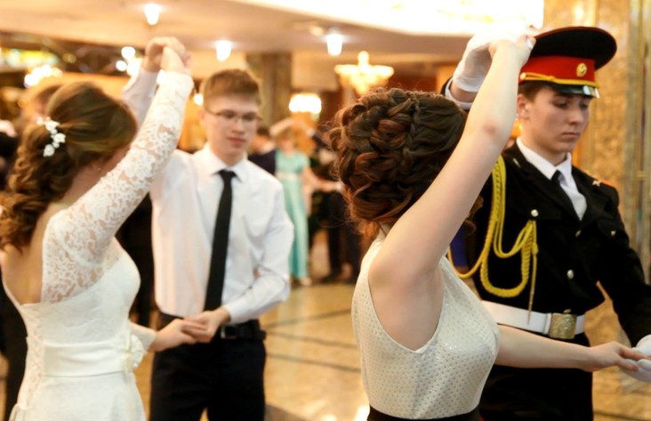 Православная молодёжь Братска отметила свой праздник Сретенским балом