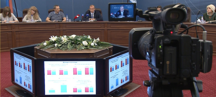 Губернатор Иркутской области рассказал, кому повысят зарплаты и изменятся ли тарифы на капремонт