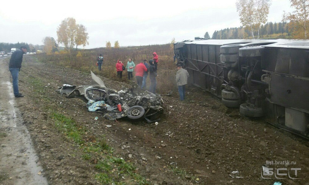 В результате ДТП с автобусом «Братск-Иркутск» пострадало десять человек