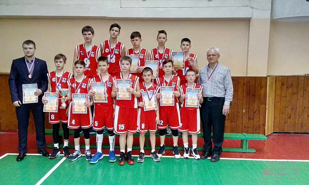 Братские баскетболисты прошли во второй раунд полуфинала Первенства России