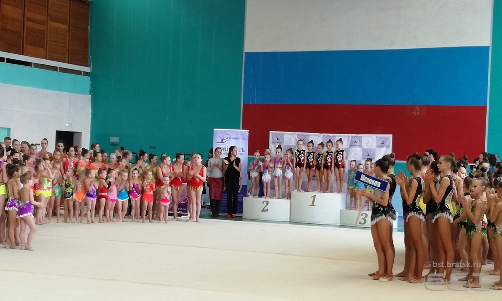 В Братске состоялся открытый чемпионат Иркутской области по художественной гимнастике