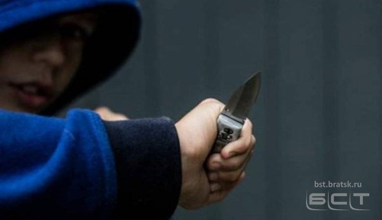 В Иркутске школьник ранил одноклассника ножом