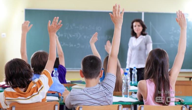 Прокуратура призвала Минобр Иркутской области решить вопрос с пятидневкой в школах