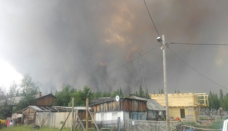 Лесной пожар вблизи посёлка Мамырь Братского района все ближе к населённому пункту