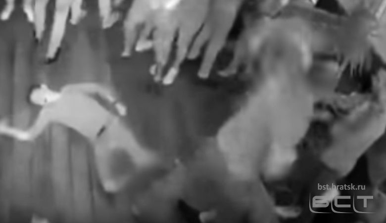 В Тамбове на дискотеке мужчина избил пятерых человек (ВИДЕО)