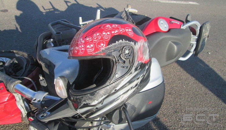 В ДТП в Братске мотоциклист "отделался" ссадинами и переломами