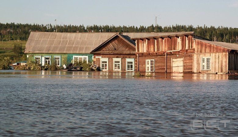Вторая волна паводка пришла в Иркутскую область