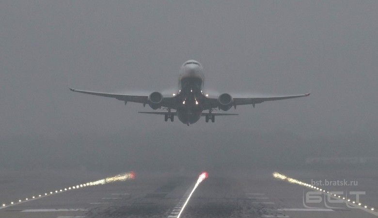 Самолёты из Москвы и Новосибирска не смогли приземлиться в Братске из-за тумана