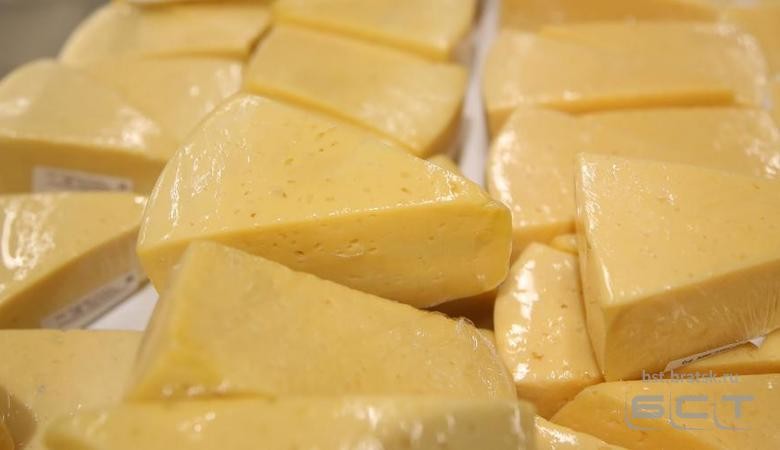 Роскачество провело исследование образцов сыра «Российский»