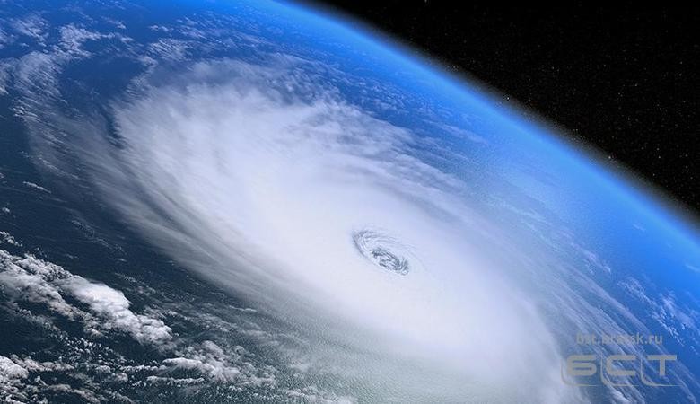 России предрекли увеличение числа ураганов и смерчей