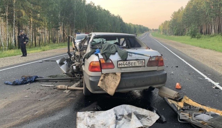 Трое погибших: неадекватный водитель спровоцировал ДТП в Иркутской области